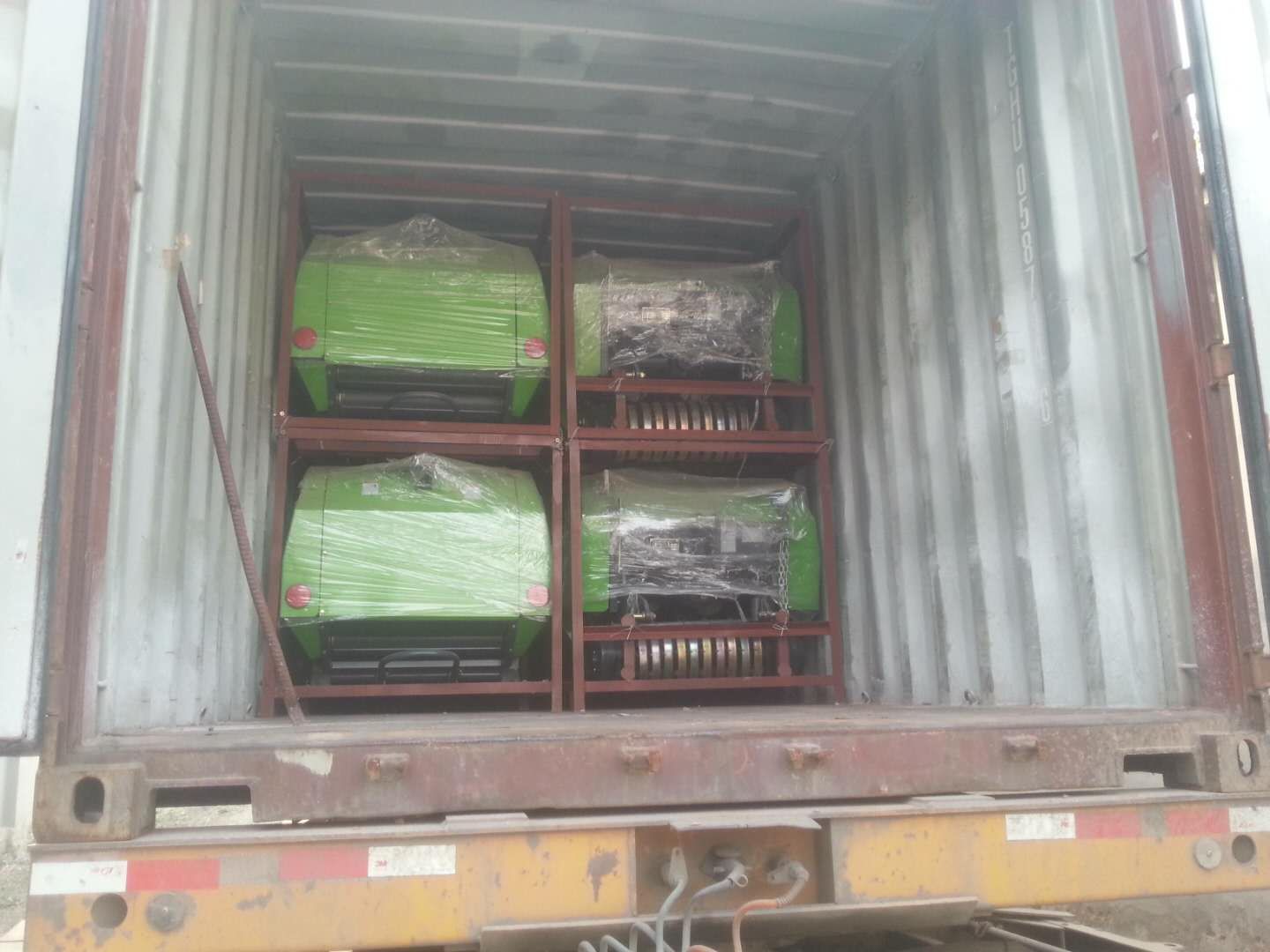 Latest company Cases about A baler of a cabinet is sent to Poland